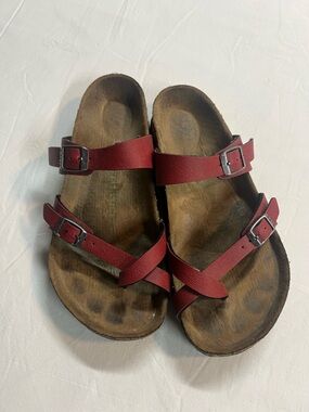 Birkenstock Arizona Red Sandals Women’s Size 38 Double Strap